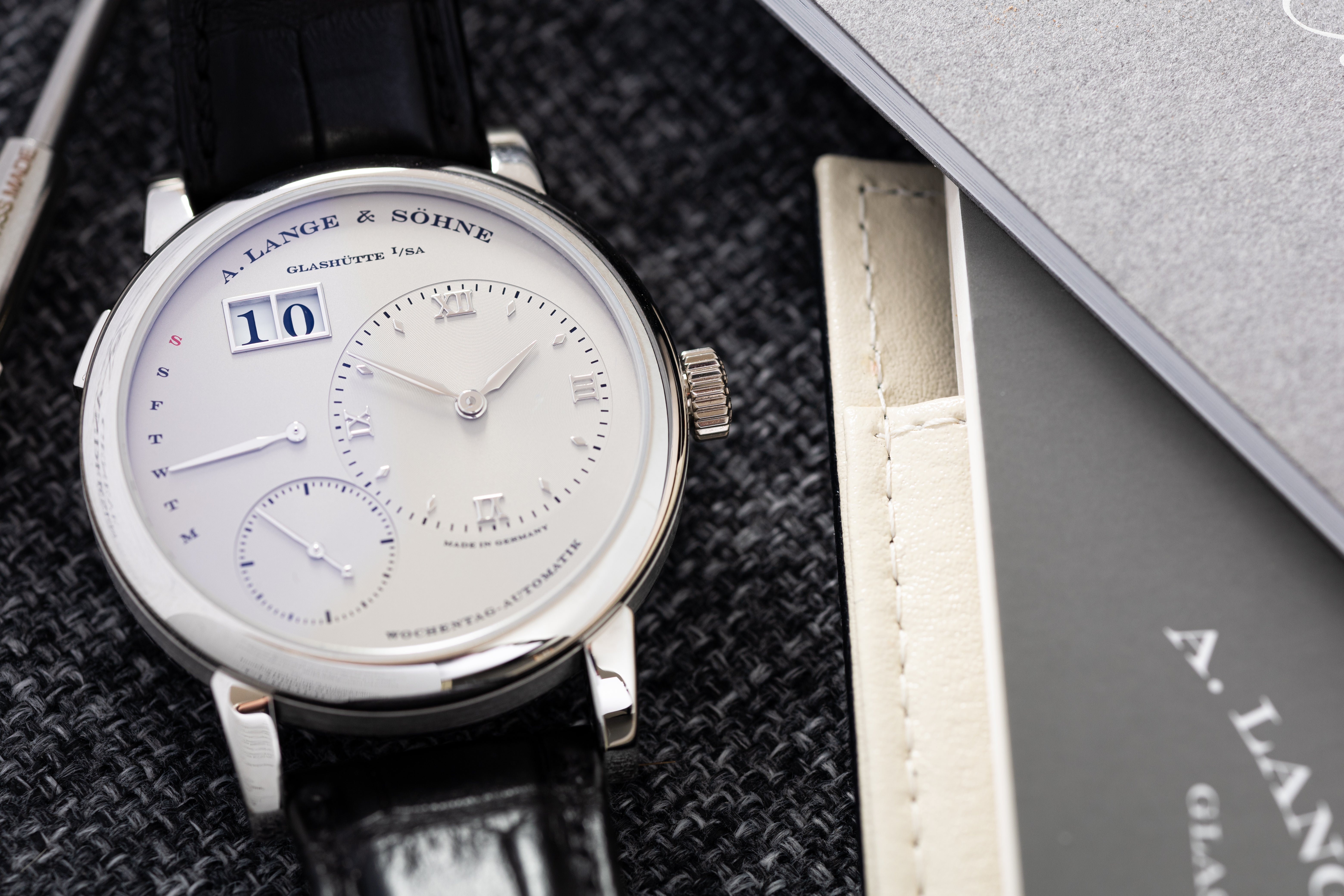 A. Lange & Söhne Lange 1 Daymatic